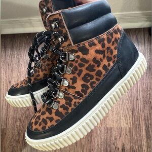 Girls Boots Leopard Wonder Nation Size 1